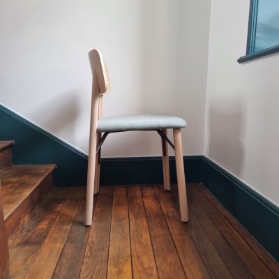 Chaise en chêne massif