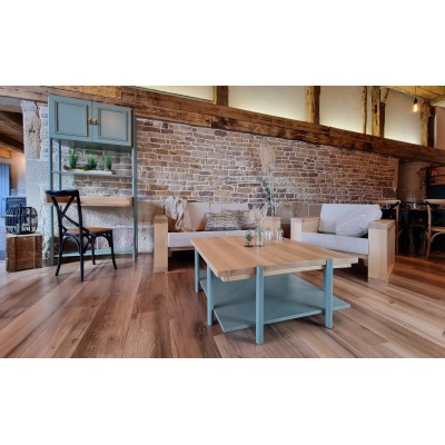 Table basse en bois massif